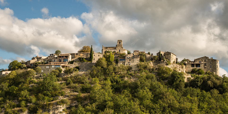 Découvrez l'antique site de Balazuc